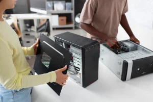 freepik image repairing computer 3000x2000